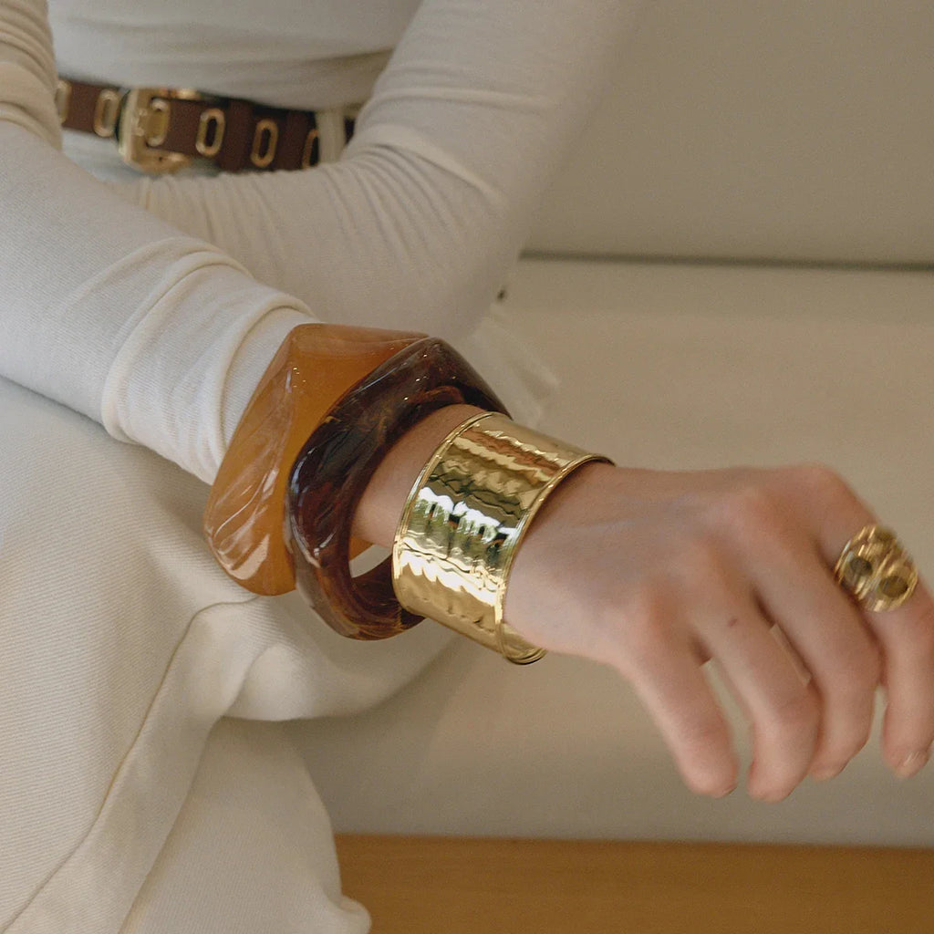 Acrylic brown bangle