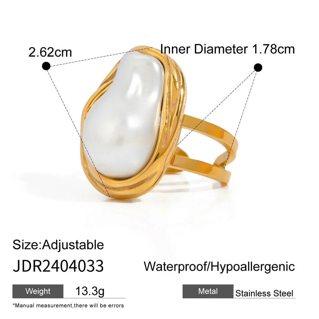 Chunky stoned ring