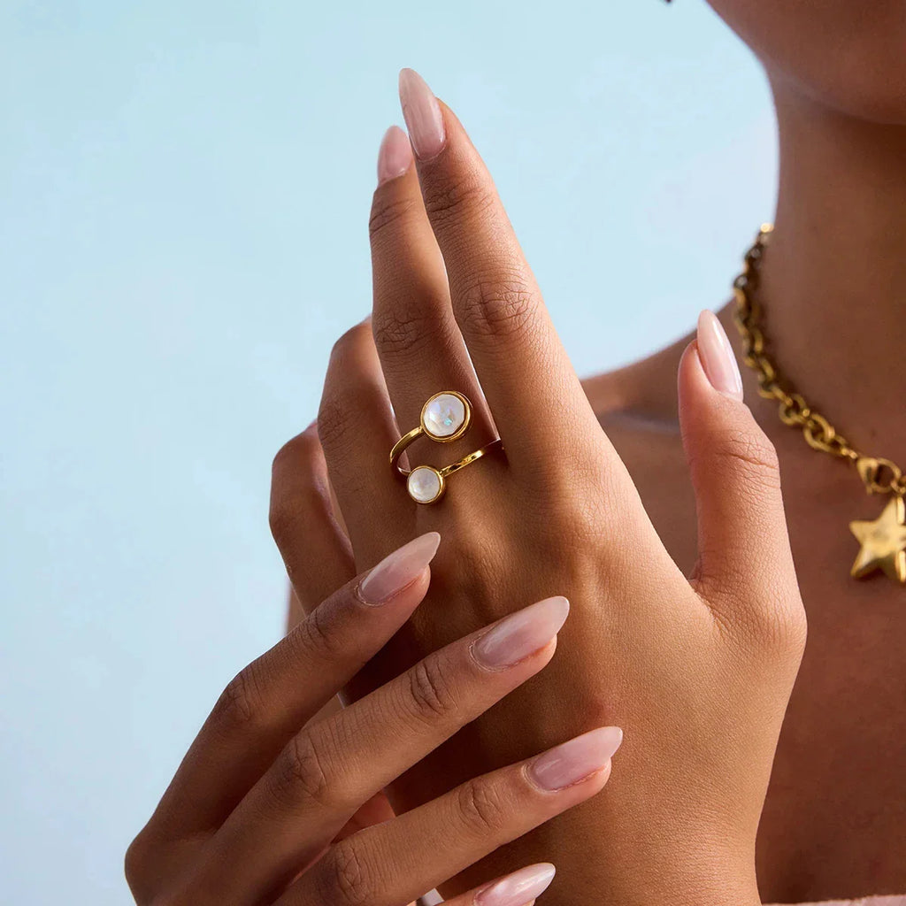 Chunky stoned ring