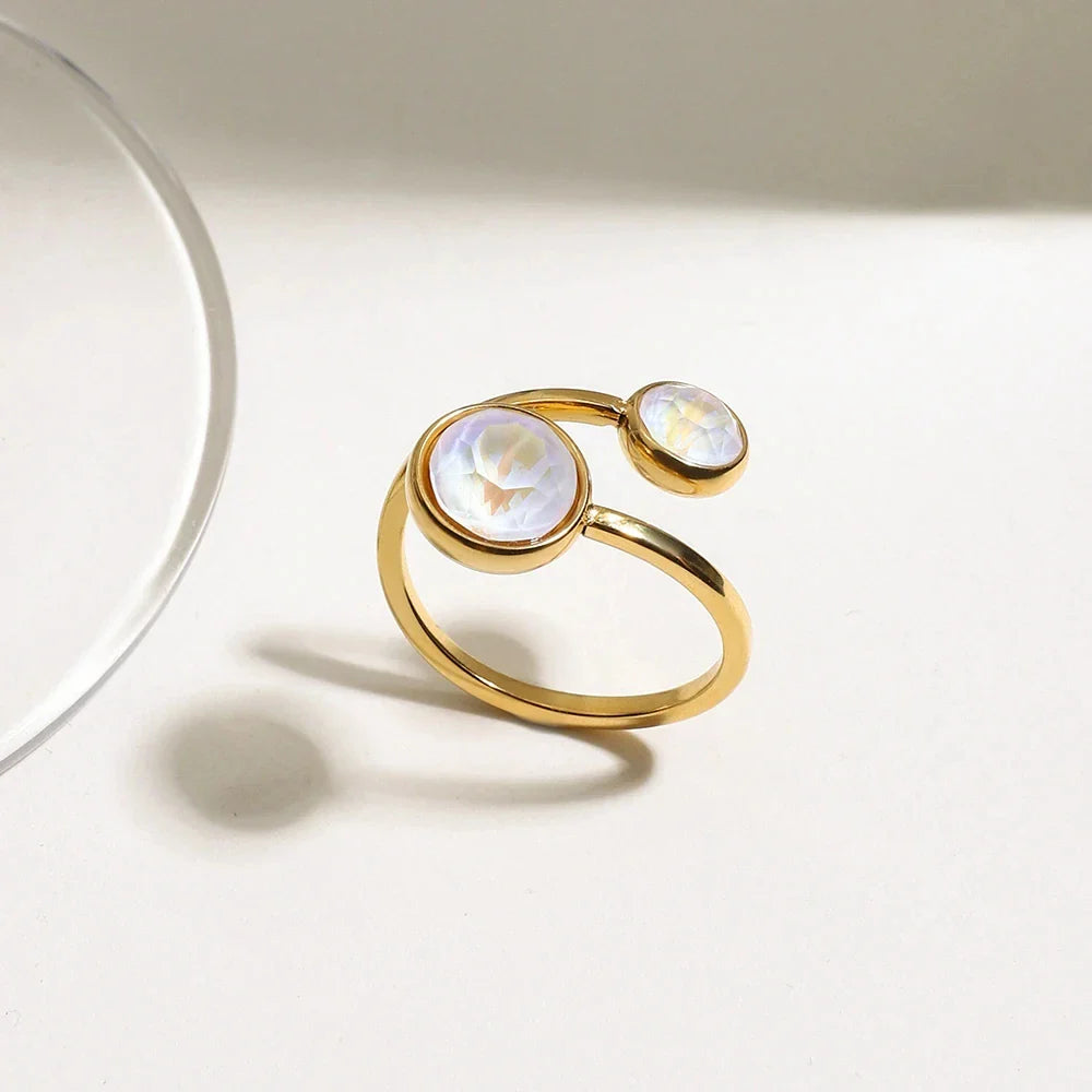 Chunky stoned ring