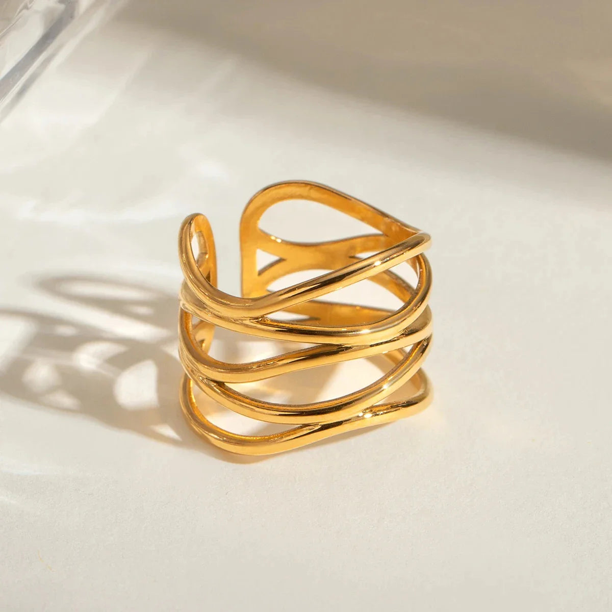 Holed lined ring