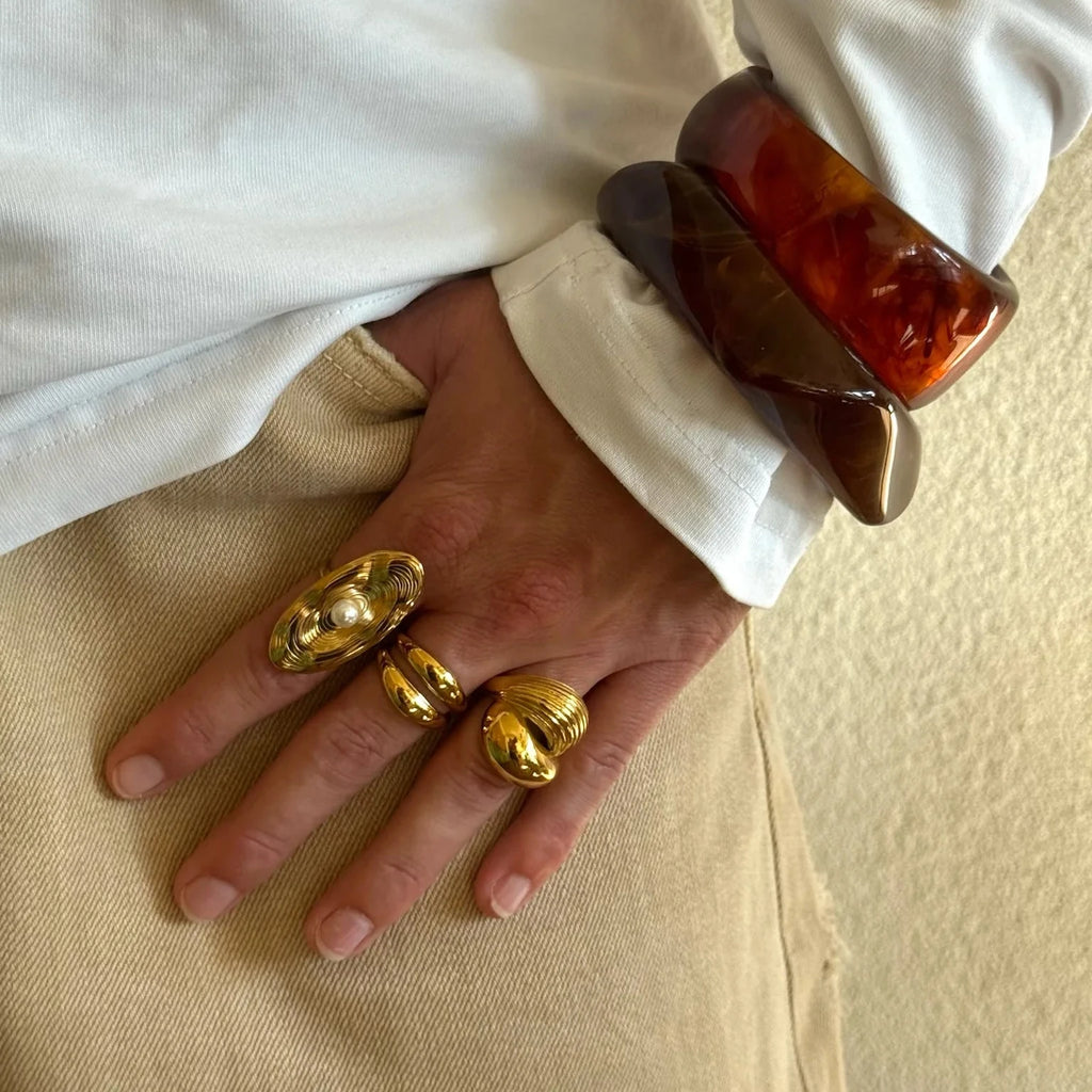 Shelled ring
