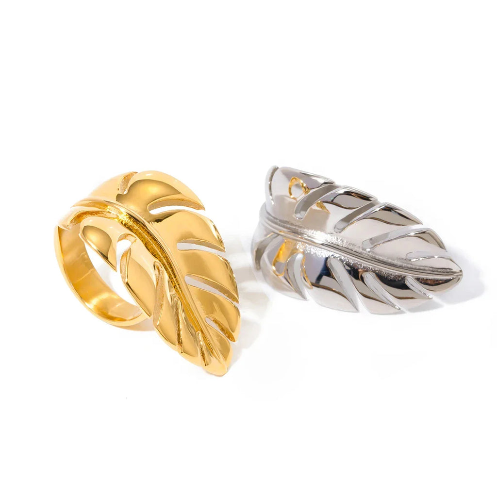 Leafed ring