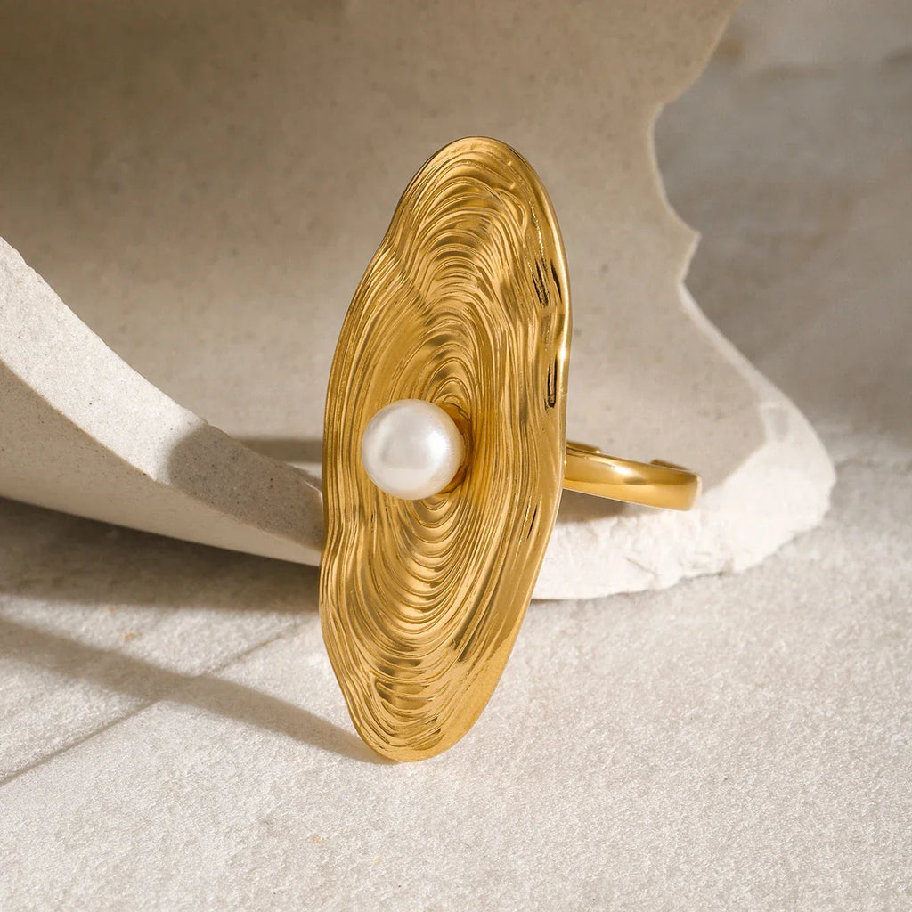 Stoned ufo ring